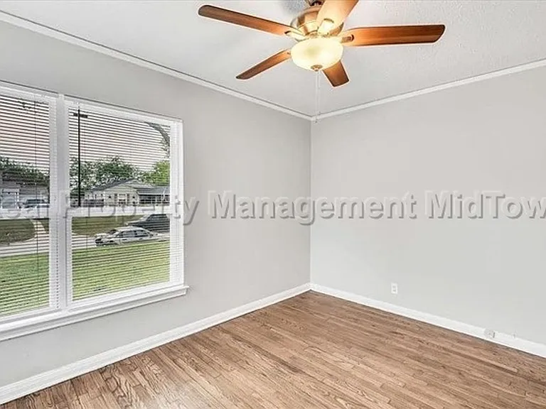 6400 Greenway Rd — Photo 13
