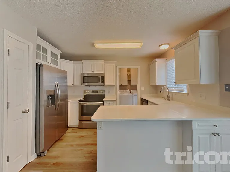 305 Aqua Marine Ln — Photo 4