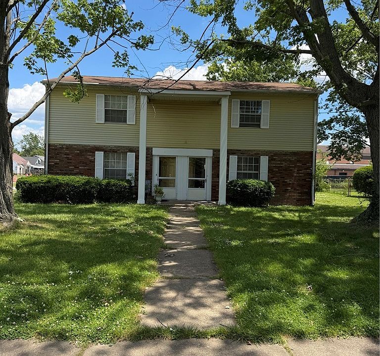 2nd image of 2305-2307 Hamilton Ave
