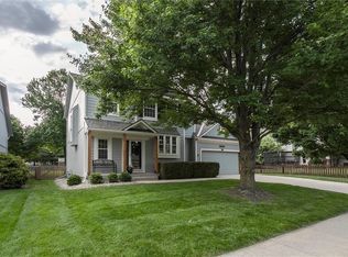 14959 S Greenwood St, Olathe, KS 66062
