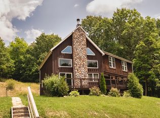 179 Rocks Rd, Parker, PA 16049