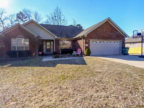 74 Lakeland Dr, Cabot, AR 72023