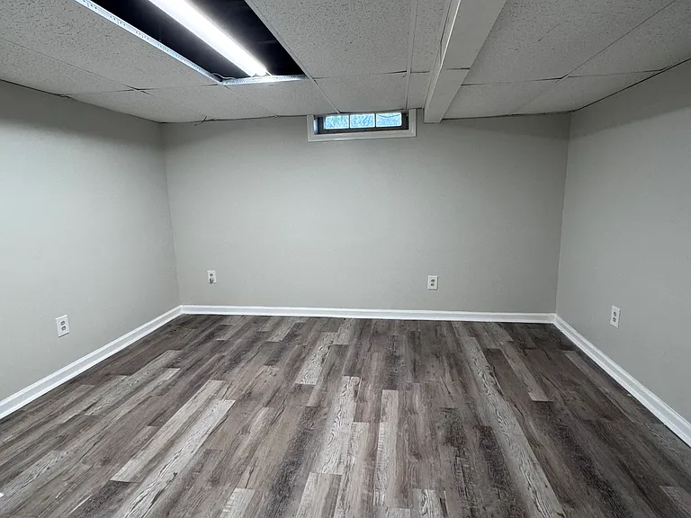 44 Lambert St #1 — Photo 25