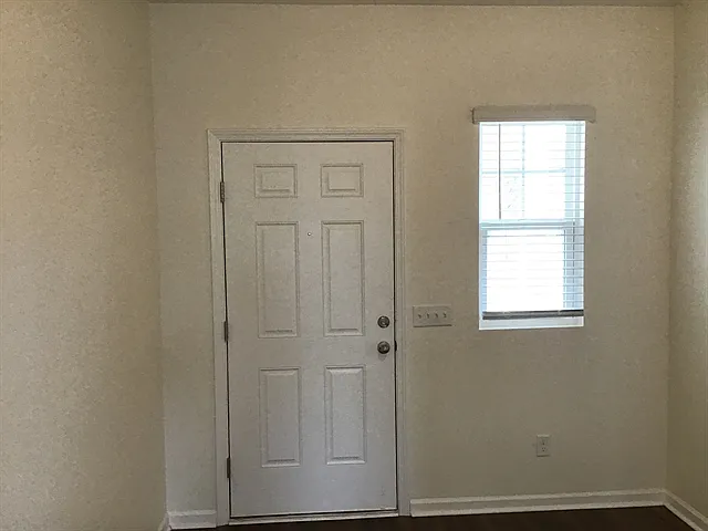 163 Orion Way — Photo 3