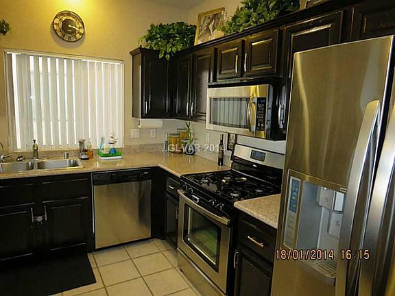 5th image of 10548 Bardilino St