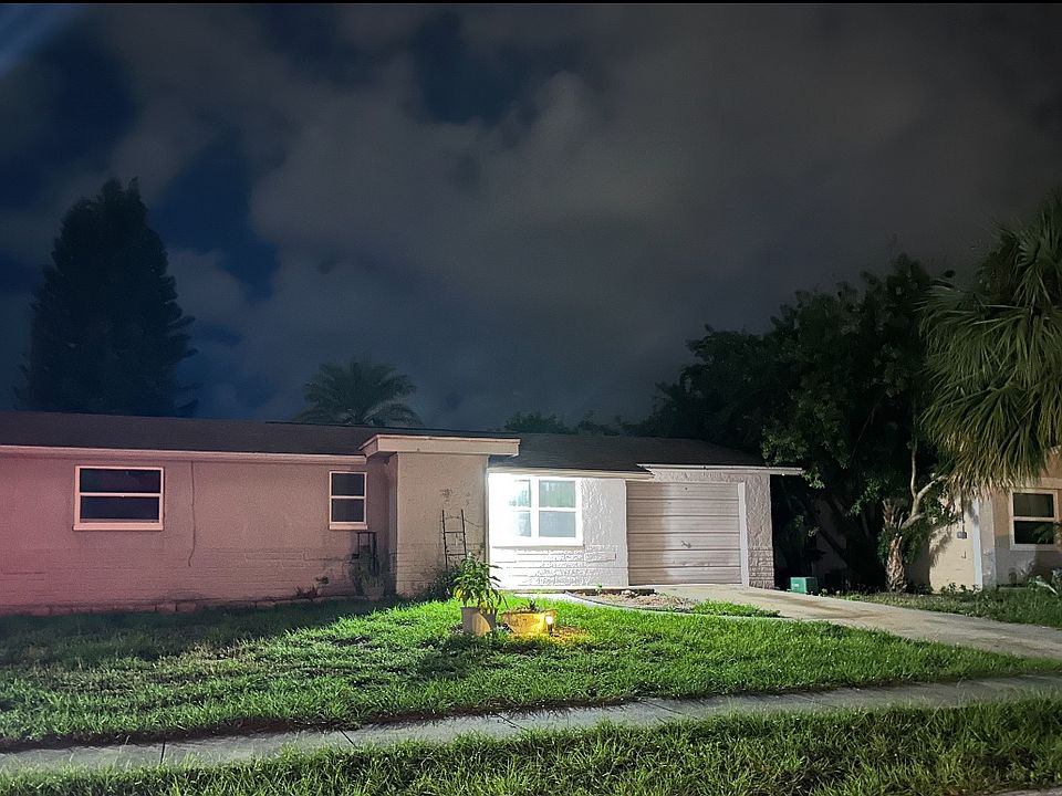 1st image of 1612 Stone Creek Dr