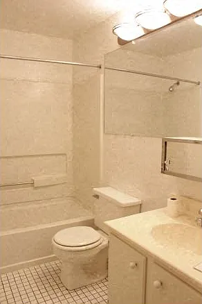Stoneycrest Apartments — Photo 7