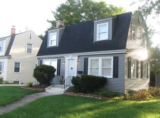 2251 S 10th Ave, Broadview, IL 60155