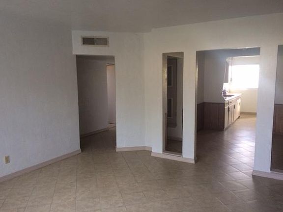 5th image of 3628 Porter Ave