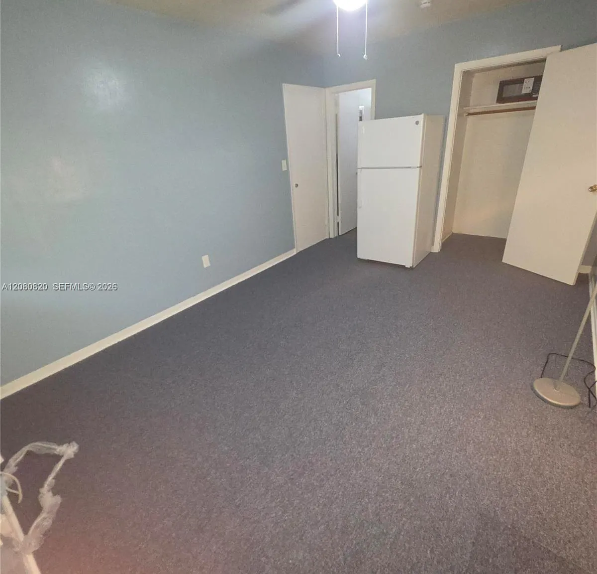 Comml Arlington — Photo 3