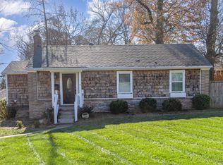 5000 Buckingham Dr, Charlotte, NC 28209