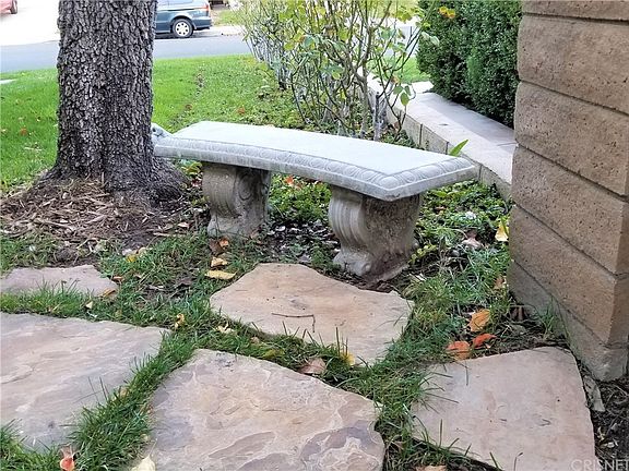 3rd image of 15834 Cindy Ct
