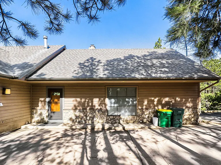 21648 Mountsfield Dr — Photo 24