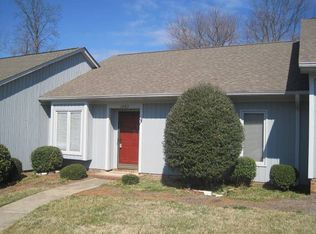 1403 Grantland Pl, Greensboro, NC 27410