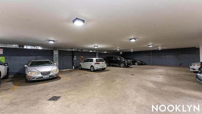 Rented by Nooklyn NYC LLC | media 40