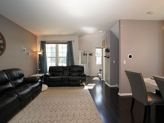 3rd image of 2308 Woodhill Ct