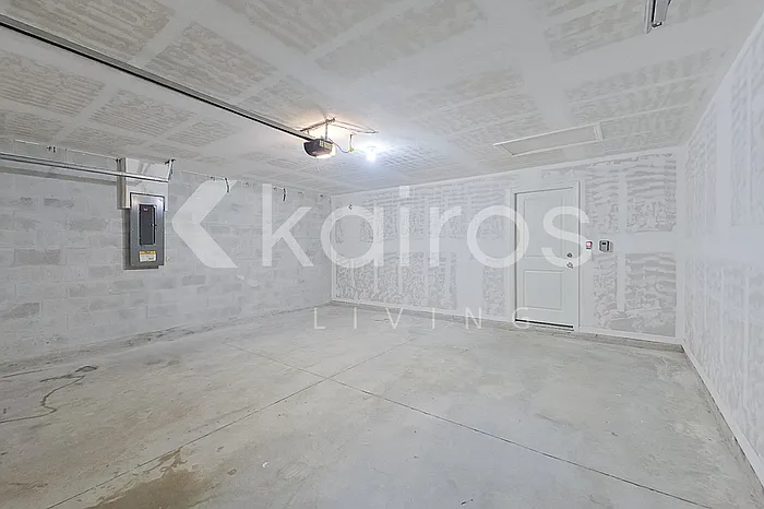 1128 Hayes Ave S — Photo 17