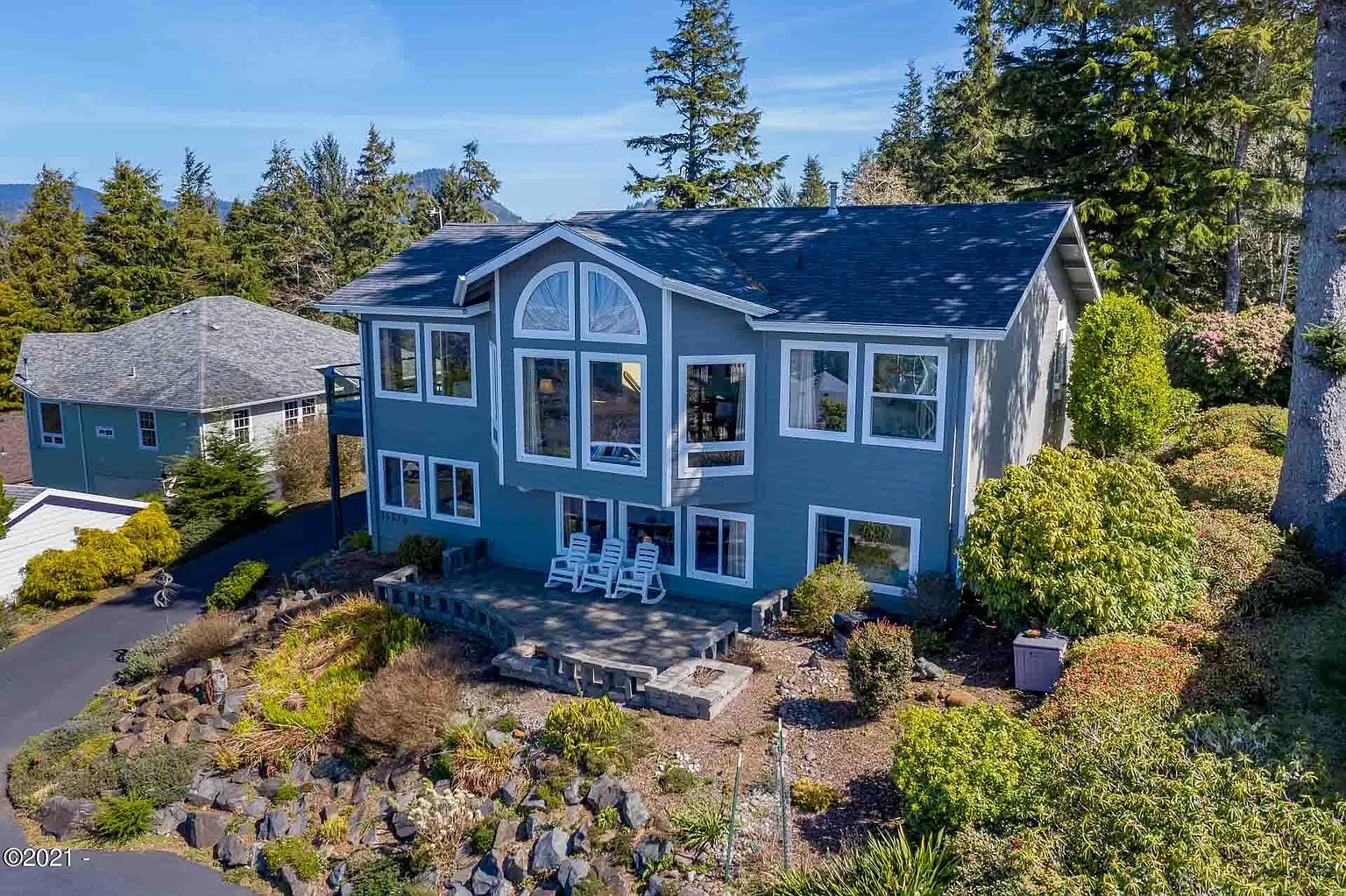 35570 Lo Mar Ln photo 1