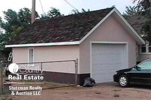 2nd image of 254 E Mariellen Ave