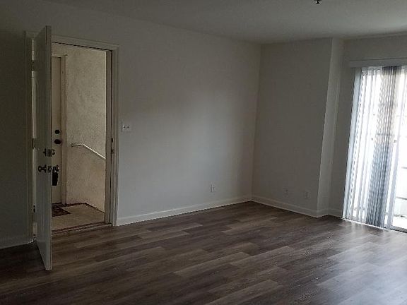 4th image of 306 N Howard St APT 7