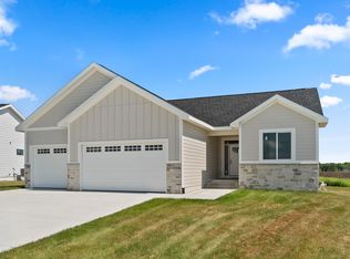 1345 NW Linda Ln, Waukee, IA 50263