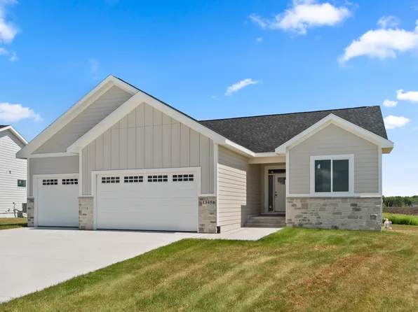 1345 NW Linda Ln, Waukee, IA 50263