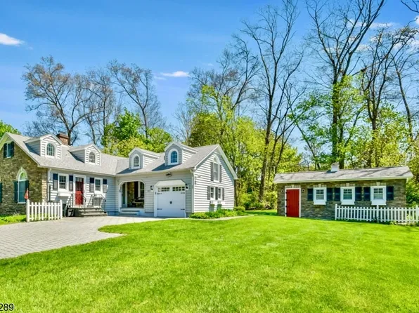 16 Pequot Trl, Jefferson Twp., NJ 07438