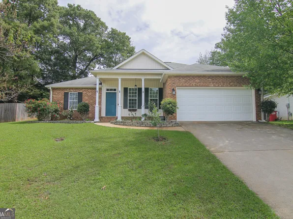 105 Jeanette Pl, Centerville, GA 31028