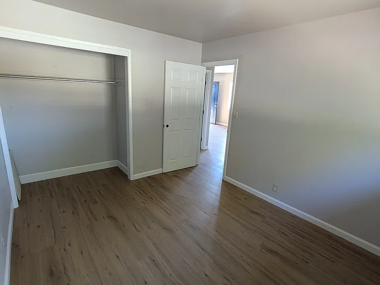 2395 Mather Dr #4 — Photo 7