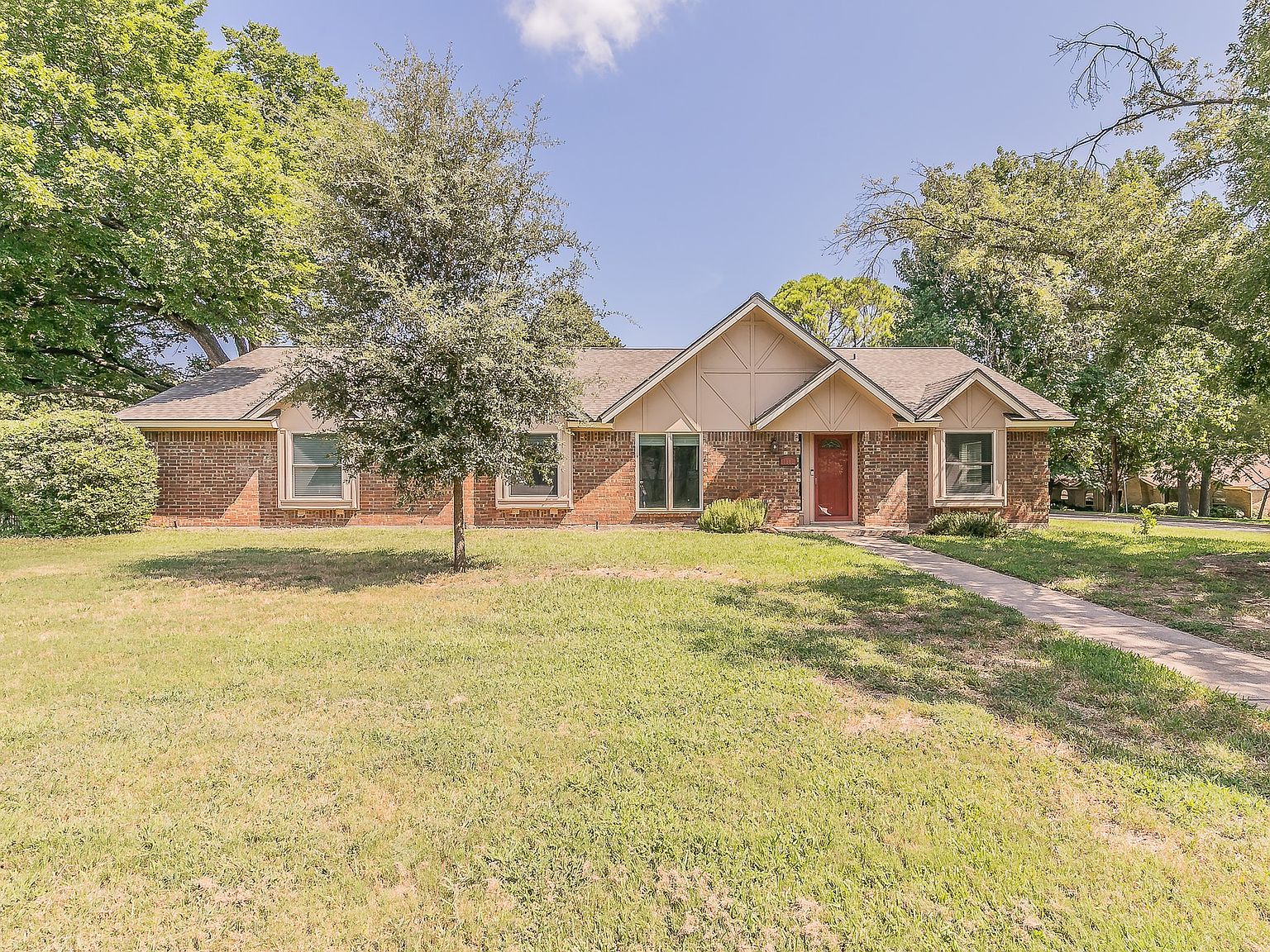1812 Arthur Dr, Colleyville, TX 76034 | Zillow