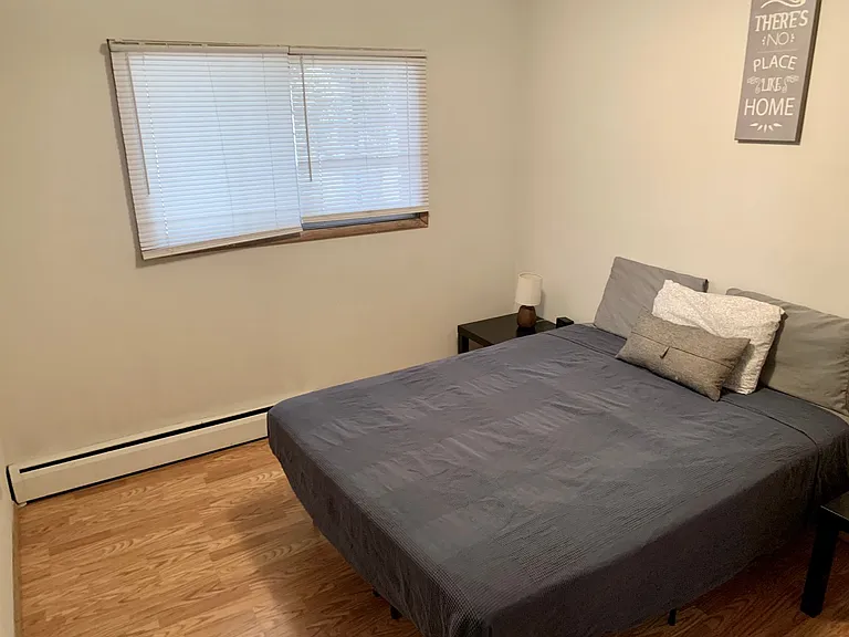 1657 N Astor St — Photo 19