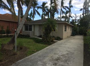 816 104th Ave N, Naples, FL 34108