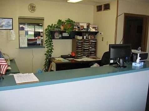 3rd image of 8435 S Old Us Highway 41