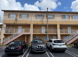 Paseo Real Condo, Miami, FL 33183