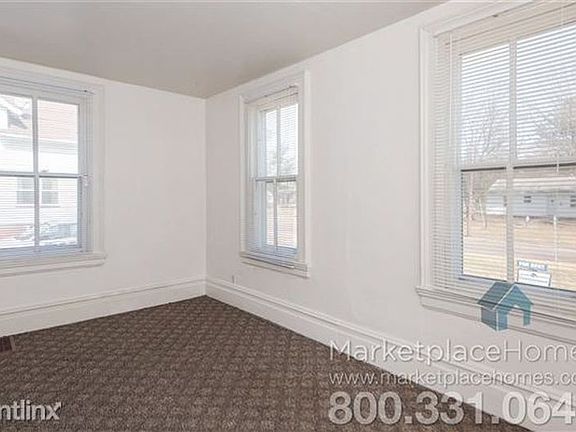 5th image of 178 Phillips St