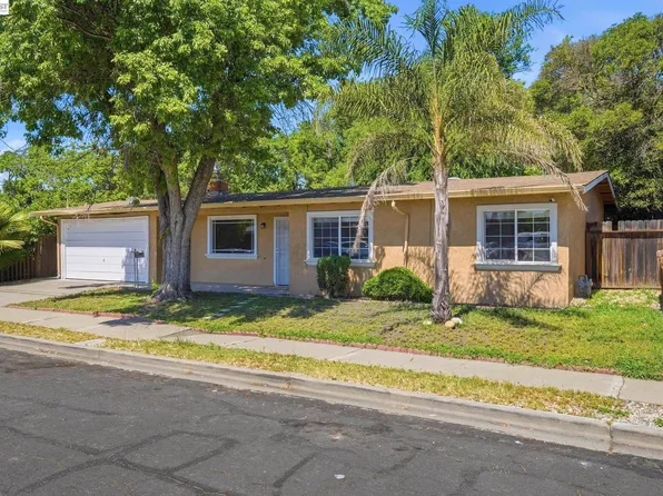 2943 Richard Ave, Concord, CA 94520