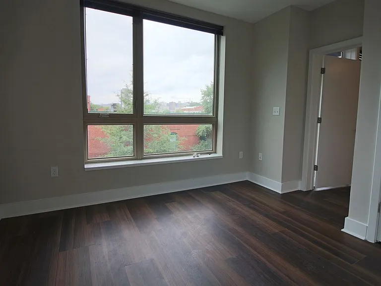 Main2525 — Photo 82