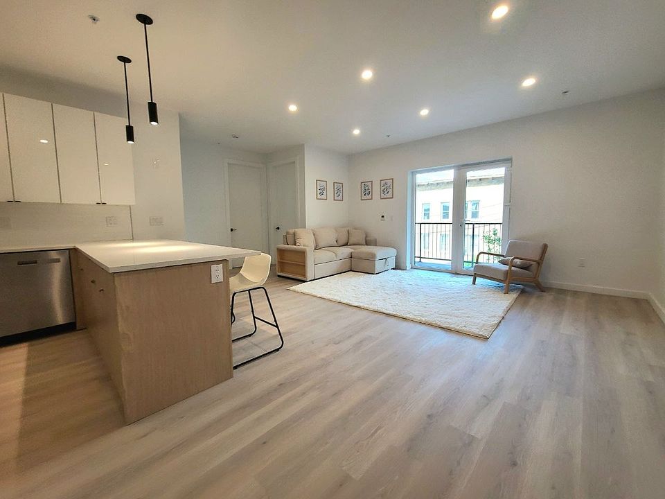 1st image of 434 Scotland Rd #5F