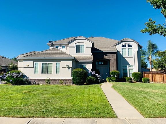 2nd image of 9941 Silver Meadow Way