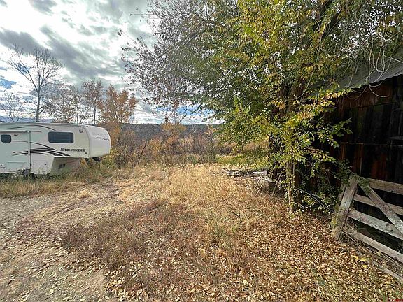 3rd image of 494 Cedar Avenue
