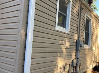 4231 Greenwood St, Lincoln, NE 68504