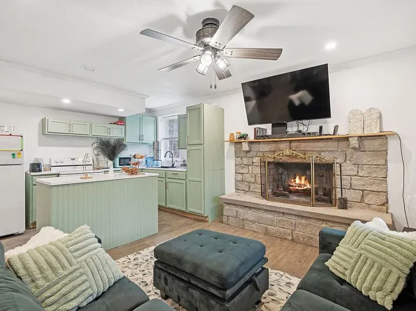 951 Hellsneck Ln, Waverly, TN 37185