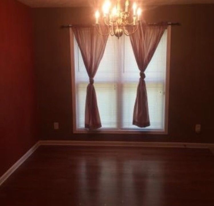 1st image of 2014 Briar Creek Ct NE