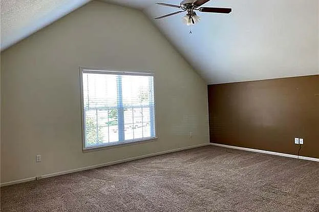 1011 Ironwood Ct — Photo 5