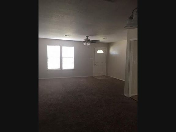 3rd image of 1216 NW Bell Ave