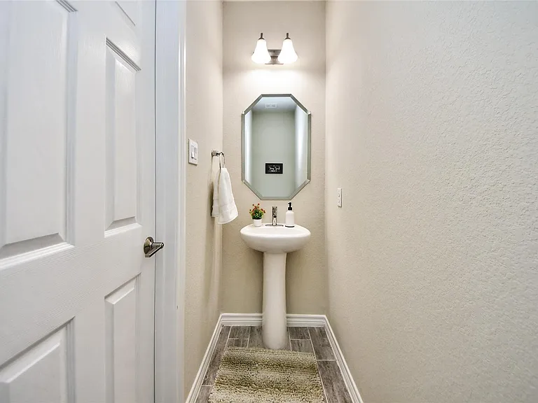 25119 Sundance Park Ln — Photo 16