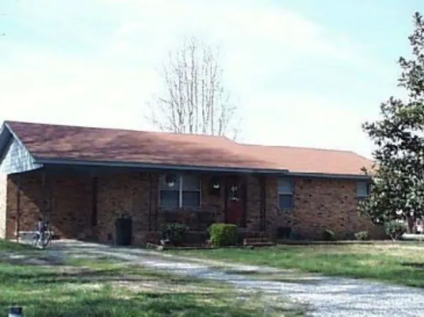602 Meadow Dr NE, Hanceville, AL 35077