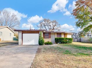 1002 N Acadia Ave, Wichita, KS 67212