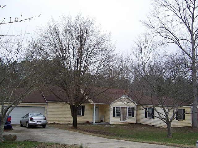 2nd image of 570 Walt Carmichael Rd