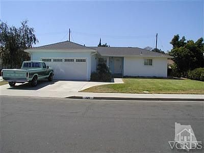 3rd image of 225 Moultrie Pl